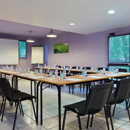 Ibis Budget Chilly-Mazarin Les Champarts Экстерьер фото