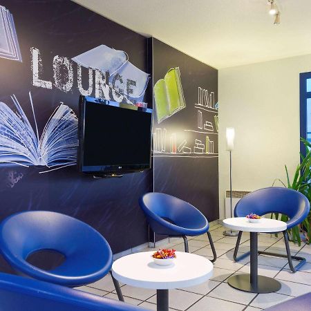 Ibis Budget Chilly-Mazarin Les Champarts Экстерьер фото