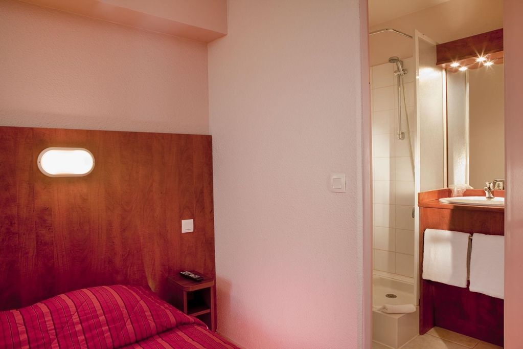 Ibis Budget Chilly-Mazarin Les Champarts Номер фото