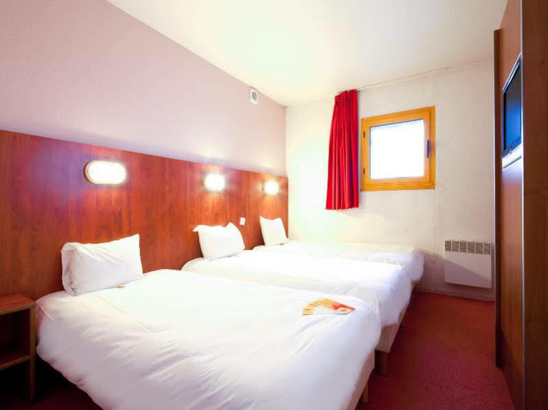 Ibis Budget Chilly-Mazarin Les Champarts Экстерьер фото