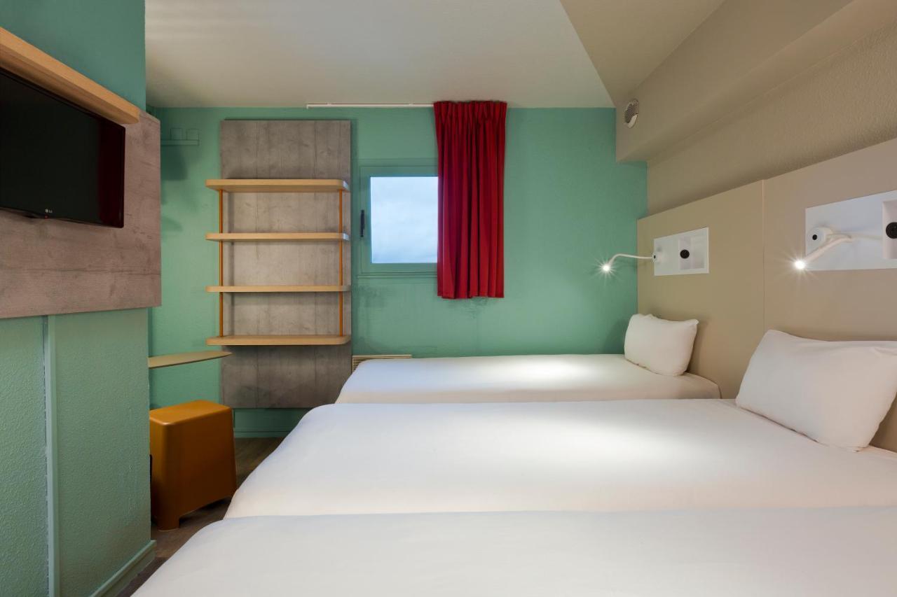 Ibis Budget Chilly-Mazarin Les Champarts Экстерьер фото