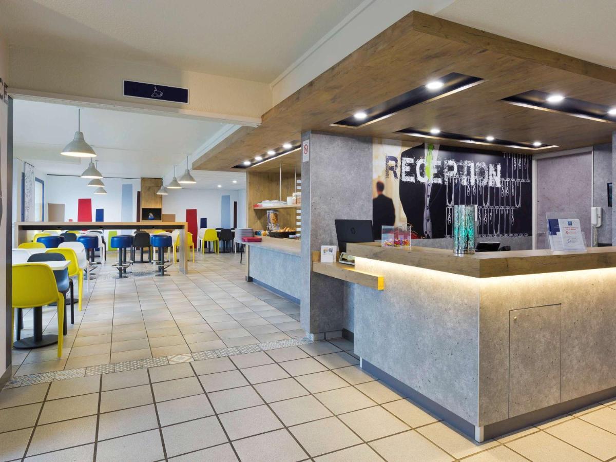 Ibis Budget Chilly-Mazarin Les Champarts Экстерьер фото