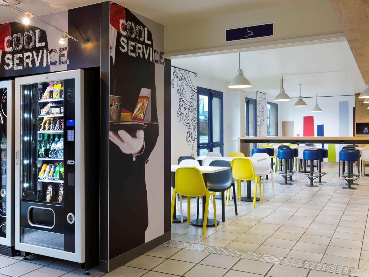 Ibis Budget Chilly-Mazarin Les Champarts Экстерьер фото
